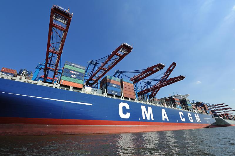 6305 Die Containerladung eines Containerschiffs wird geloescht. | Containerhafen Hamburg - Containerschiffe im Hamburger Hafen